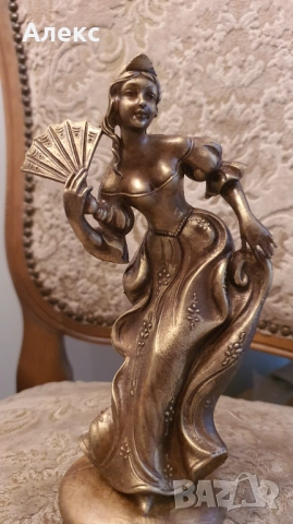 Стара Италианска фигура–Барокова дама., снимка 3 - Статуетки - 34496767