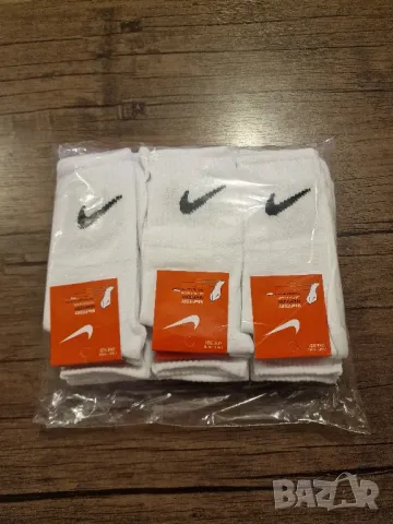 Страхотни мъжки чорапи 6 бр кутия, снимка 10 - Други - 47844206