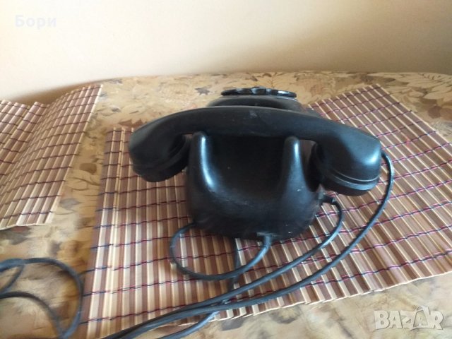 Стар телефон 1, снимка 4 - Стационарни телефони и факсове - 28043173