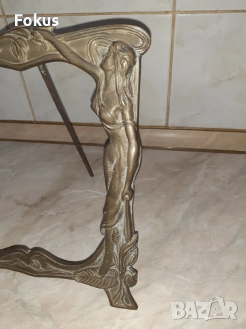 Стара барокова бронзова рамка за снимка - голяма, снимка 2 - Антикварни и старинни предмети - 53347644