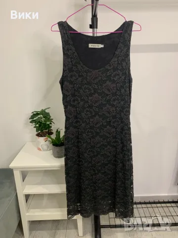 Елегантна рокля в размер 40 - М, снимка 2 - Рокли - 47301528
