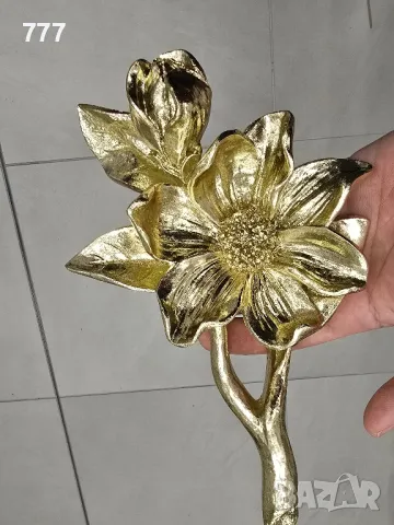 декорация за стена 