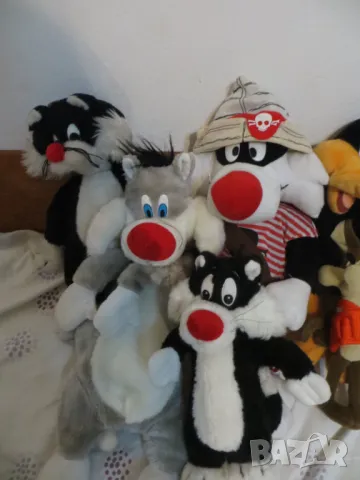 Плюшени играчки LOONEY TUNES, снимка 3 - Плюшени играчки - 44352500