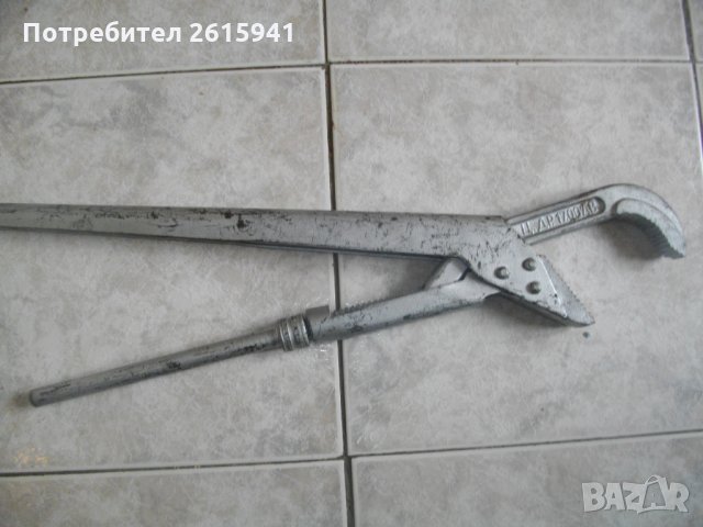 2 Цола-ВиК-Чешмеджийски-Водопроводен-Шарнирен Ключ-Немски-63-70 см Дължина-Захват-7-8 см, снимка 4 - Ключове - 33081995