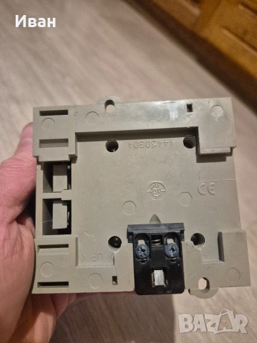 Разединител Schneider Electric INS 40 А, снимка 5 - Други машини и части - 53556256