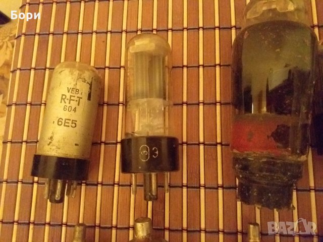 Радио лампи бакелитов цокъл, снимка 3 - Други - 27266411