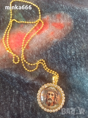 Колие с Исус Христос, снимка 3 - Колиета, медальони, синджири - 52970920