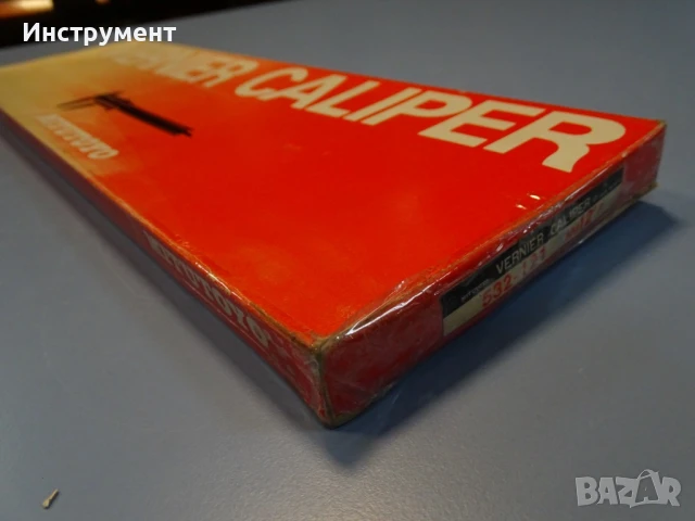 Шублер Mitutoyo 532-121 NM12"D 0-300mm Vernier Caliper, снимка 8 - Шублери - 50809081