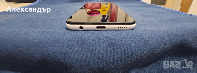 Samsung Galaxy A20e, снимка 6 - Samsung - 52539188