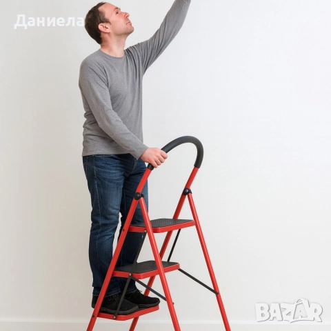 Лека сгъваема стълба – 3 Стъпала, до 150 кг, супер компактно прибиране, снимка 5 - Други стоки за дома - 52739401
