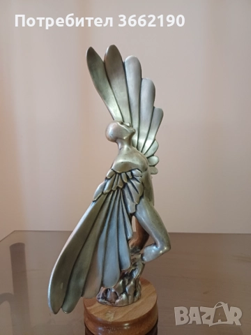 Бронзов Икар, снимка 3 - Статуетки - 52514408