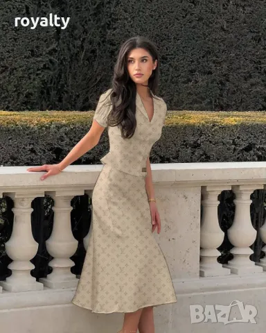 Louis Vuitton дамски сет от две части Различни цветове , снимка 3 - Комплекти - 50260097