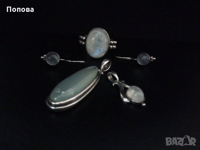 Масивен сребърен  лот  с лунен камък/обеци, медальони, пръстен /, снимка 2 - Бижутерийни комплекти - 28311483