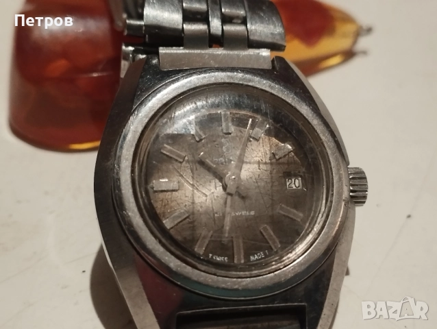 Дамски часовници , снимка 4 - Дамски - 52864119