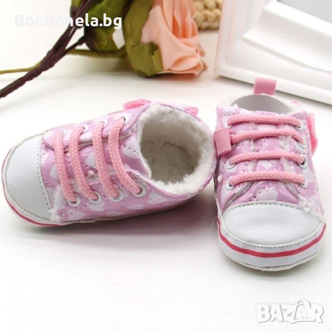 Топли бебешкйи обувки с пух отвътре / Бебешки буйки, снимка 5 - Бебешки боти и ботуши - 53034673