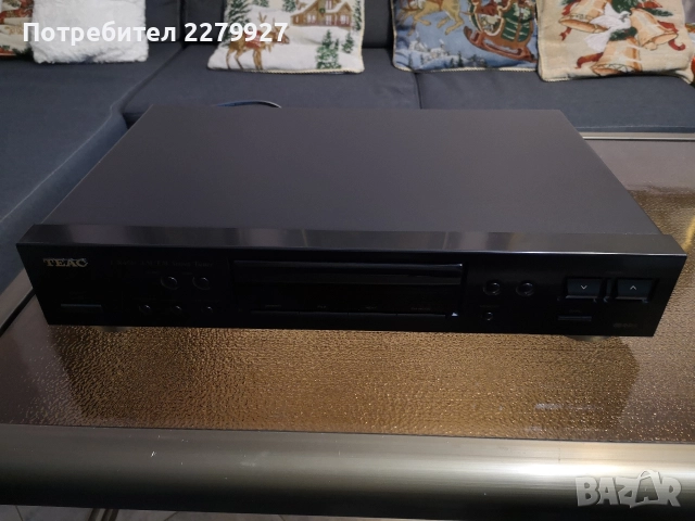 TEAC T-R460 AM/FM Stereo Tuner 