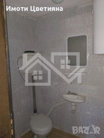 Многостаен апартамент с механа, гараж и двор в Нова Загора, снимка 18 - Апартаменти - 52273551