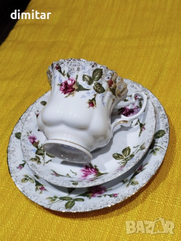 Порцеланов   сервиз за кафе 🍵🌹🍵🌹„CHODZIEZ “POLAND , снимка 5 - Сервизи - 53123130