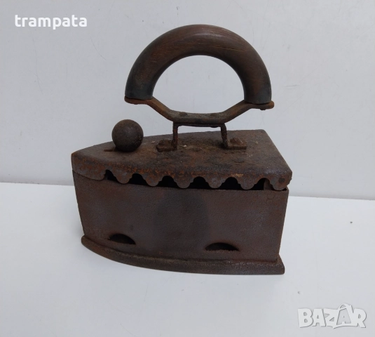 НАЙ ДОБРАТА ОФЕРТА Стара ютия на въглища