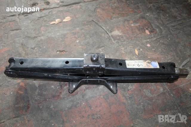 Напречни греди Thule и крик Пежо боксер 03г-13г Peugeot boxer 2003-2013, снимка 4 - Части - 42991409