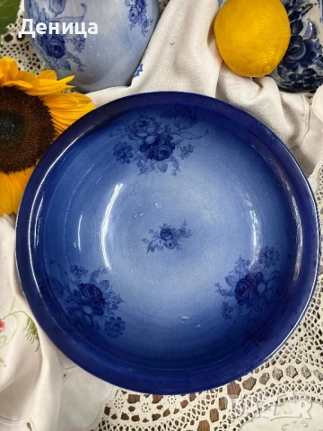 Комплект за лична хигиена или умивалник за спалня💙 Според мен е съвременна репродукция , снимка 3 - Сервизи - 51174811