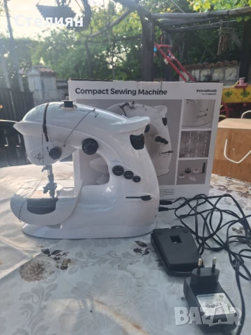 Преносима шевна машина Compact White, снимка 2 - Шевни машини - 50577397