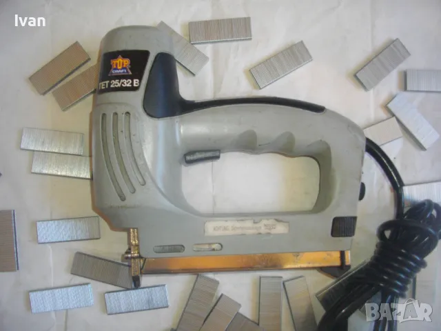 Голям Немски 15-32мм Комбиниран Електрически Дърводелски Тапицерски ТАКЕР Top Craft ЗАБЕЛЕЖКА , снимка 2 - Други инструменти - 47458046