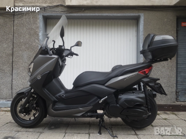 Yamaha XMAX 400