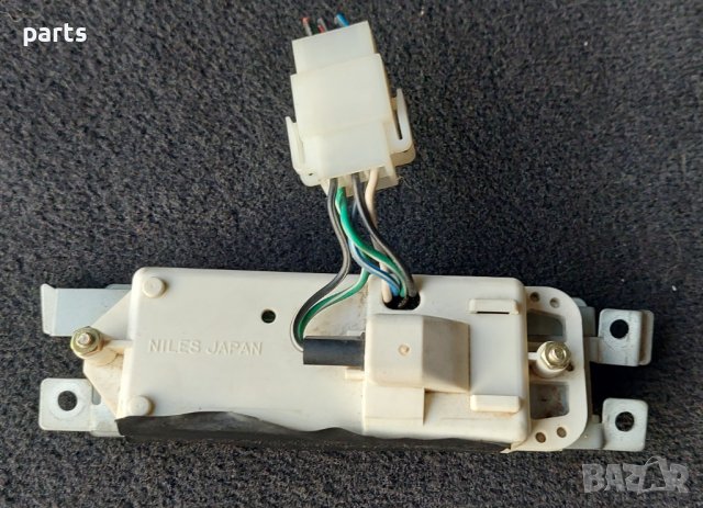 Часовник Нисан - Панел Часовник - Дисплей Нисан N, снимка 3 - Части - 37259890