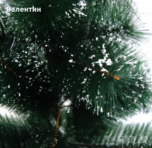 Елха - 60 см. със сняг