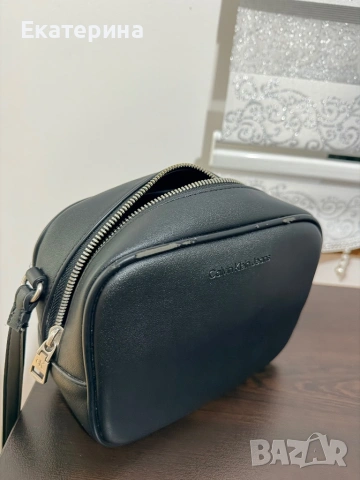 Чанта Calvin Klein Jeans, снимка 3 - Чанти - 53226234