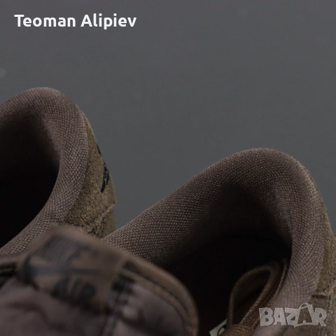 Обувки Air Jordan 1 Travis Scott Velvet Brown, снимка 7 - Маратонки - 53399617