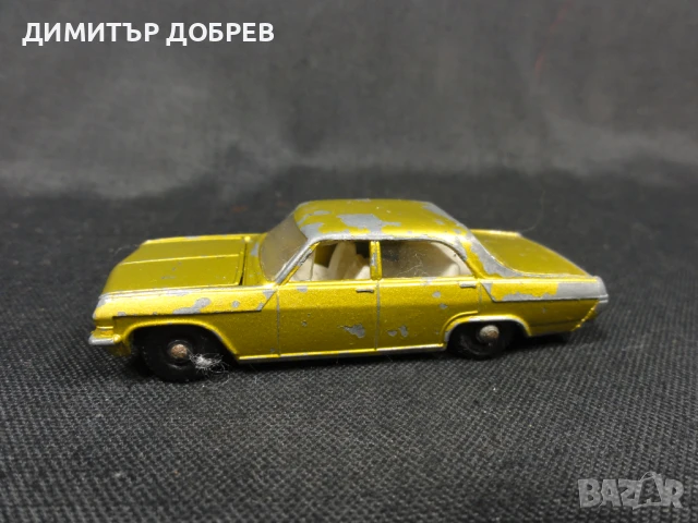 СТАРА РЕТРО МЕТАЛНА КОЛИЧКА MATCHBOX ENGLAND OPEL DIPLOMAT, снимка 2 - Колекции - 51349760
