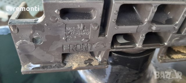 Стойкa BN61-02943X за телевизор Samsung Модел LE32S86BD, снимка 3 - Стойки, 3D очила, аксесоари - 32981035