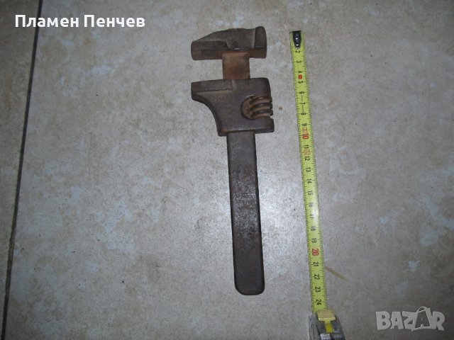 стар ретро ключ