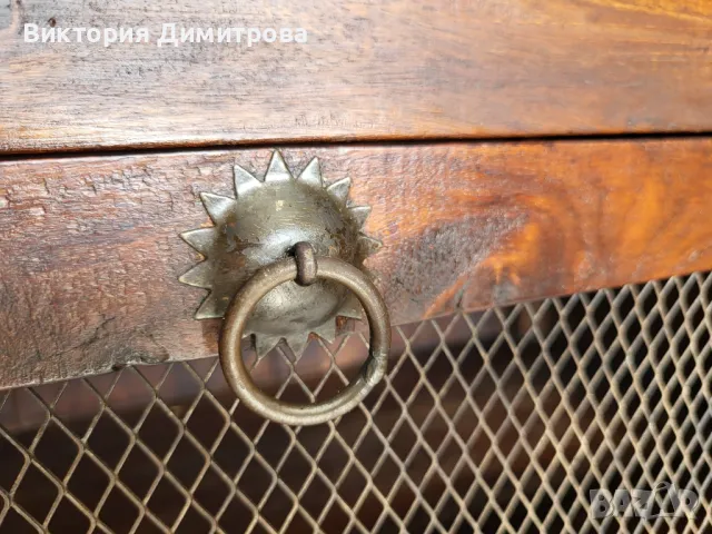 Старинен ТВ шкаф, снимка 4 - Шкафове - 47676022