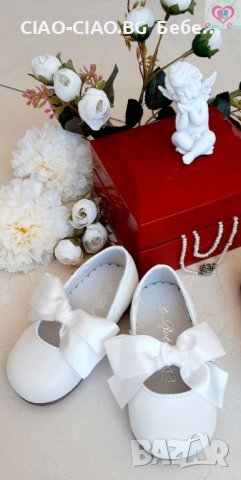 №19-№26, Бели официални обувки за момиче - Балеринки с бяла панделка BUBBLE KIDS