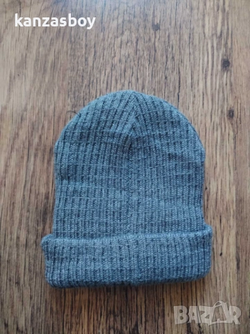 didriksons mason yt beanie - детска зимна шапка КАТО НОВА, снимка 4 - Шапки, шалове и ръкавици - 53261892