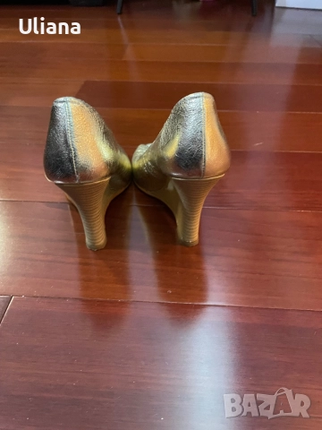 Дамски елегантни златни обувки Sara Pen кожа, снимка 8 - Дамски обувки на ток - 51919154
