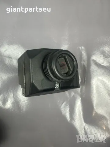 Гълтач за Контактен Ключ Мерцедес Mercedes W210 2105450008, снимка 2 - Части - 49075359