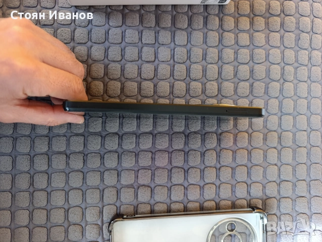 Xiaomi Redmi A3 в комплект с 5 броя стъклени протектори,2 кейса за гръб и 2 протектора за камера!, снимка 10 - Xiaomi - 53520884