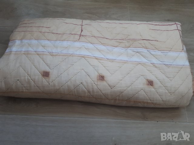ПОКРИВКА ЗА СПАЛНЯ С ДВЕ ЛИЦА, снимка 1