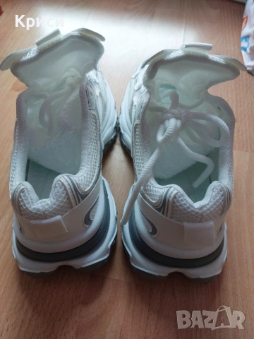 Мъжки маратонки 39 номер [25.5см], снимка 4 - Кецове - 53245718