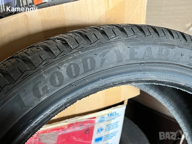 Зимни гуми 225/40/18, снимка 4 - Гуми и джанти - 51949294