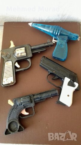 Детски пистолети, снимка 1 - Колекции - 27235776