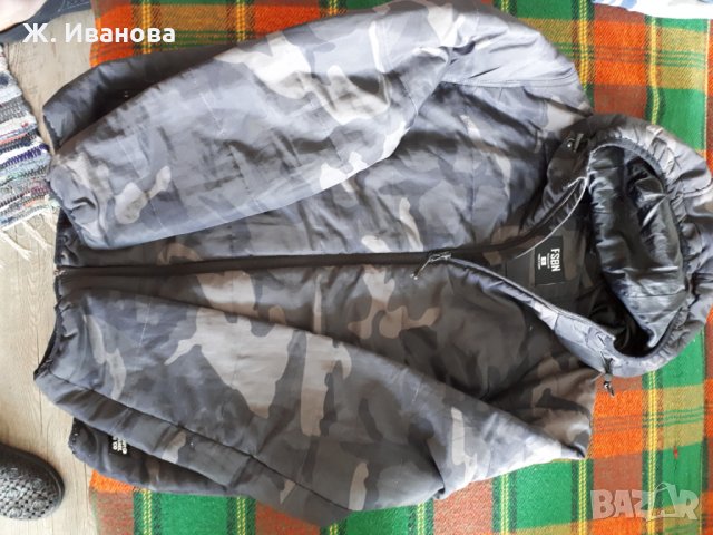 Продавам детско яке, снимка 3 - Детски якета и елеци - 33160291