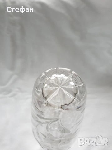 Кристална ваза, снимка 5 - Антикварни и старинни предмети - 52476634