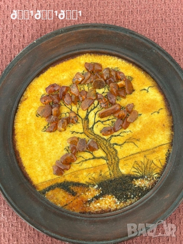 Съветска старинна картина от балтийски кехлибар 