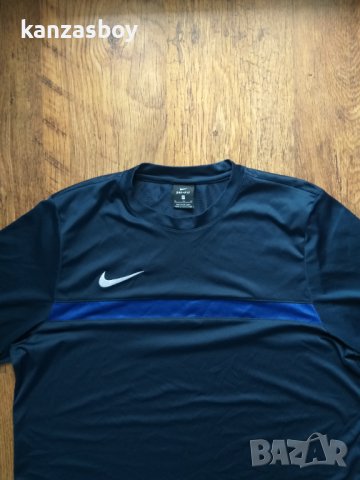 nike dri fit - страхотна мъжка тениска КАТО НОВА , снимка 9 - Тениски - 40518238