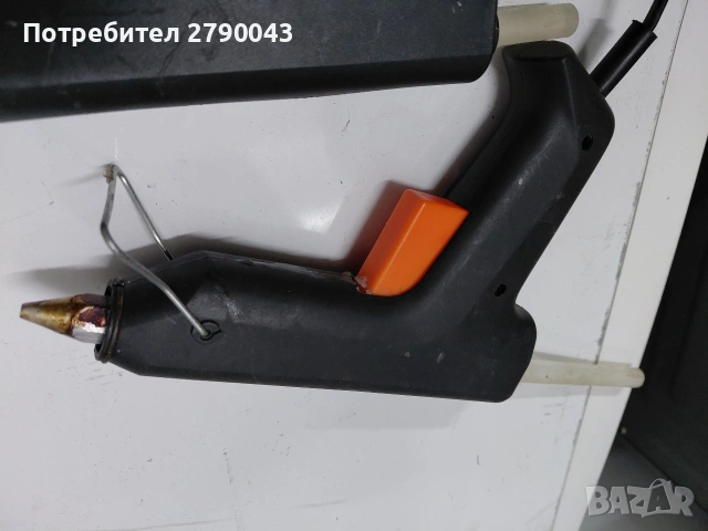 пистолет за горещ силикон , снимка 3 - Други инструменти - 53104446